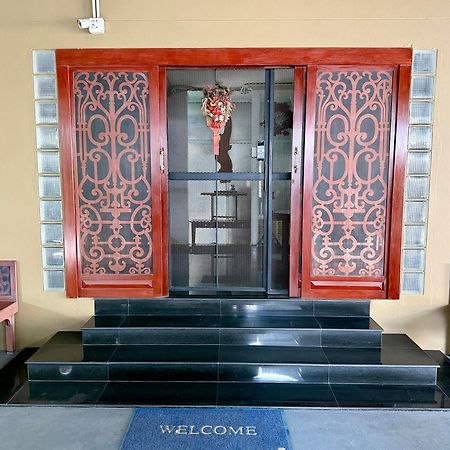 Samsen Suites Spacious 2Br Contemporary Thai Style Bangkok Exterior photo
