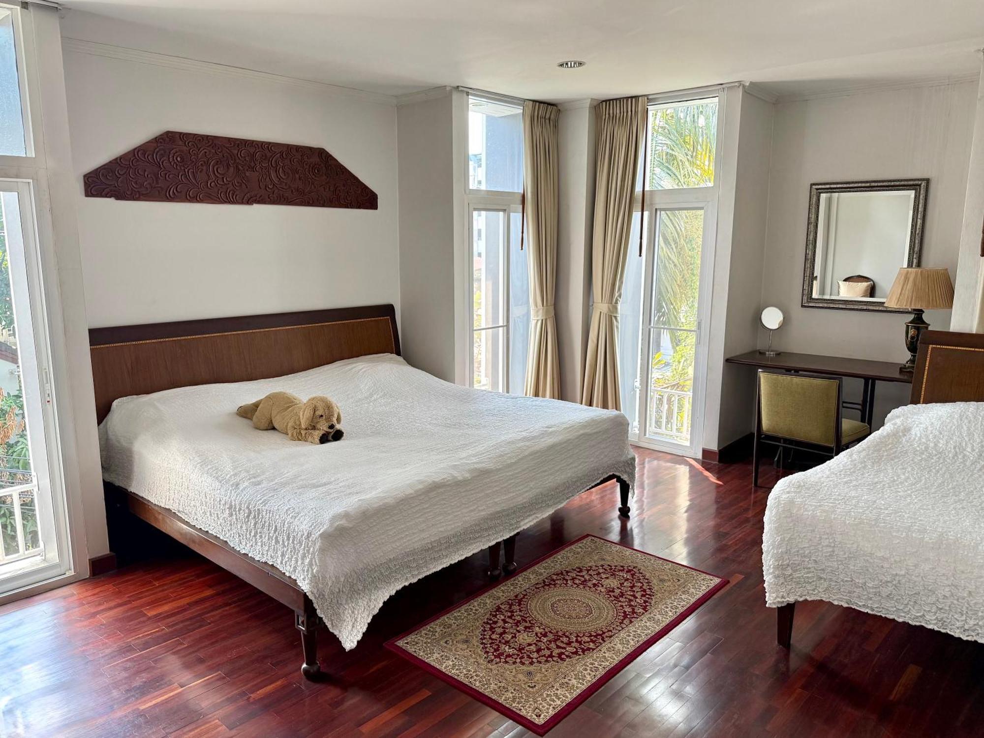 Samsen Suites Spacious 2Br Contemporary Thai Style Bangkok Exterior photo